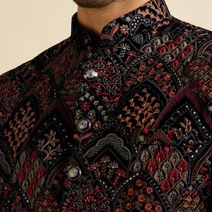 Navy Blau Farn Motive im Fischschuppen Muster Jodhpuri Set