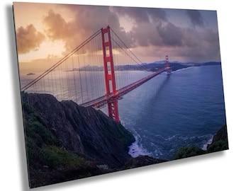 カリフォルニア州サンフランシスコのゴールデン ゲート ブリッジの縦