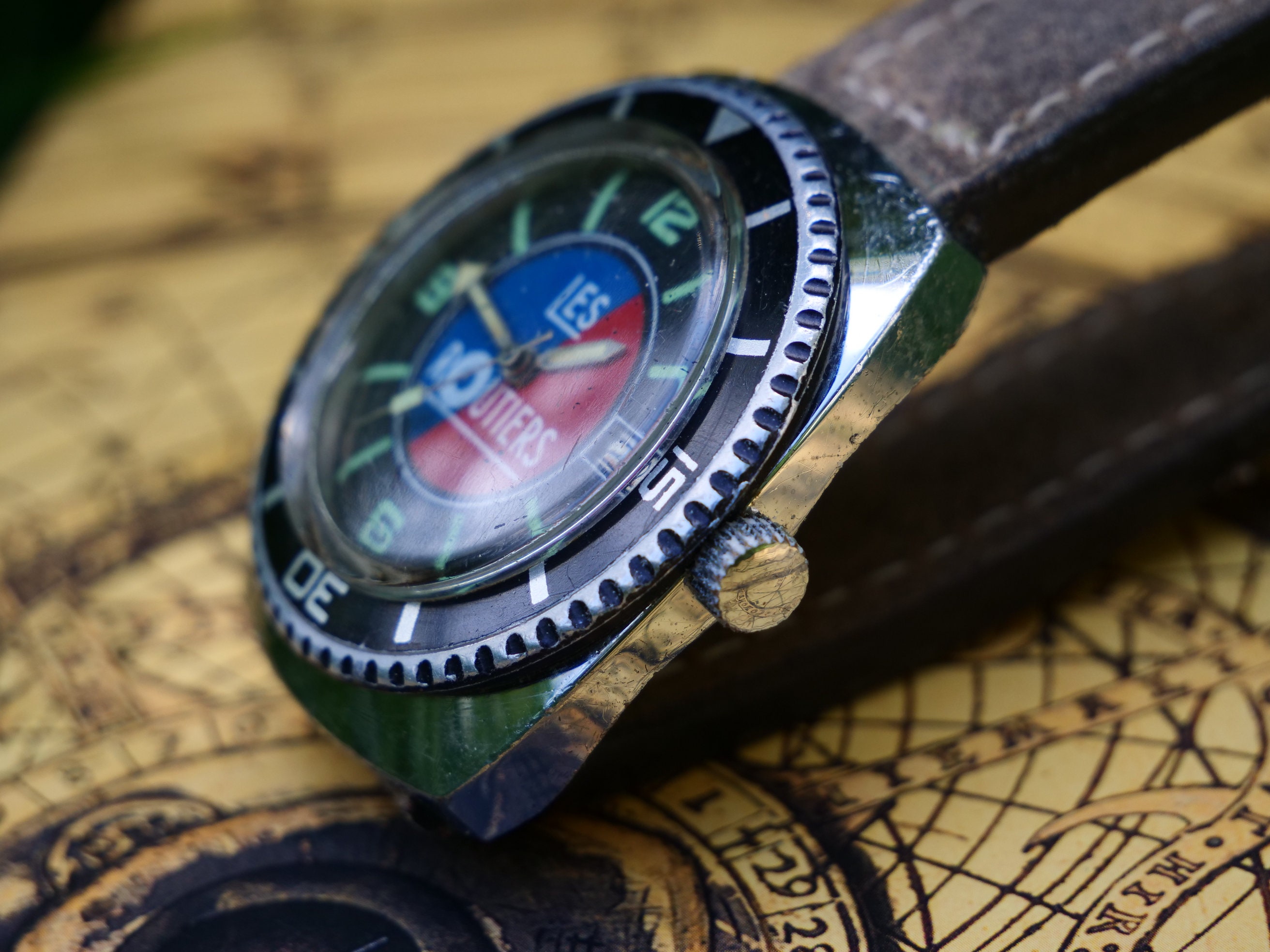 Montre de plong e Les Routiers Skin Diver Montre bracelet