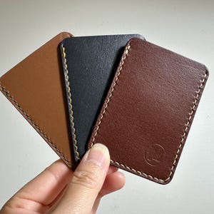 Mini portefeuille personnalisé minimaliste en cuir de kangourou pour 2-3 cartes fait main