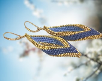 Boucles d'oreilles pendantes feuilles bleues et dorées