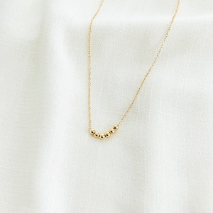 Delicate necklace, dainty feminine necklace, Gifts for her, feminine Simple Necklace, Minimalist Necklace, dainty necklace, 18k Gold Vermeil