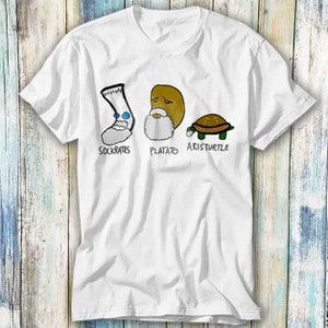 Sócrates Platón Aristóteles Filósofos Geek Divertidos 80s Camiseta Meme Regalo Divertido Top Tee Estilo Unisex Gamer Película Música 552