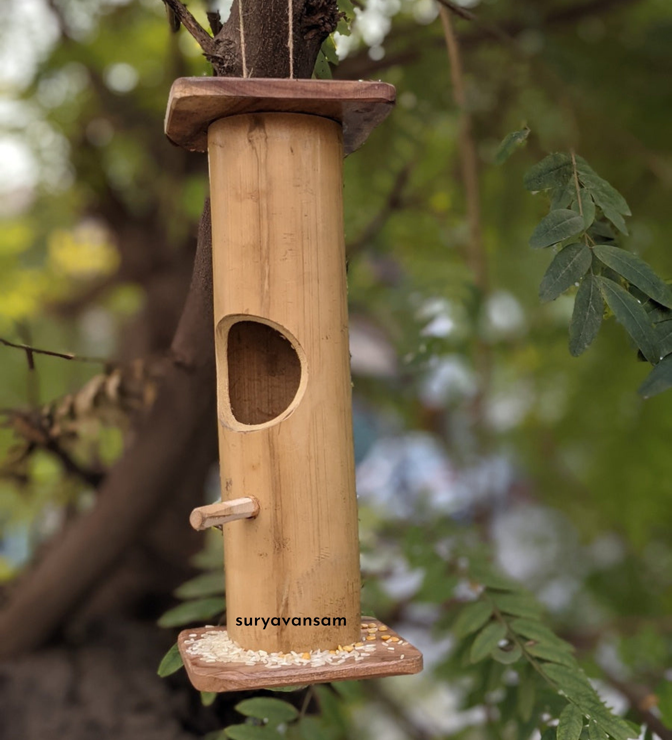 Mangeoire pour oiseaux avec carillon en bambou, 90 x 16 x 90 cm