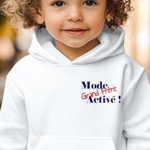 Children's sweatshirt for pregnancy announcement, future big brother. This design also exists as a hooded sweatshirt or children's t-shirt.
