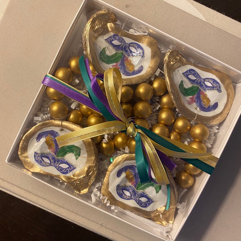 mardi gras napkin rings