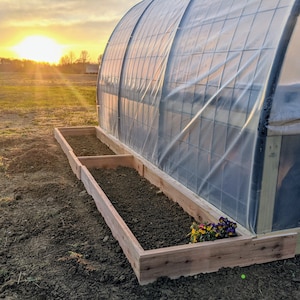 7&#39; x 12&#39; DIY Cattle Panel Greenhouse Building Guide | Step-by-Step Plans for Building a Backyard Greenhouse | Digital Download PDF Plans
