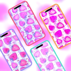 Può includere: Quattro smartphone con custodie colorate, ognuna con un motivo ripetuto di fragole rosa su uno sfondo a scacchi bianco e azzurro. Le custodie hanno bordi di diversi colori: rosa, arancione, blu e verde.