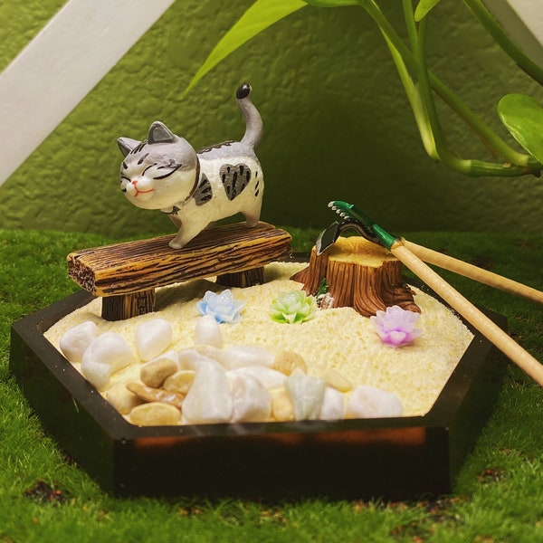 Customizable Kitty Zen Garden | UV Resin Tray | Polymer Clay Charms | Cottagecore Decor | Cat-Themed Decor | Custom Desk Zen Garden | DIY