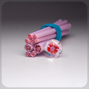 Redish Flower in Canes Murrini Coe 104 for Lampworking 6 cm long