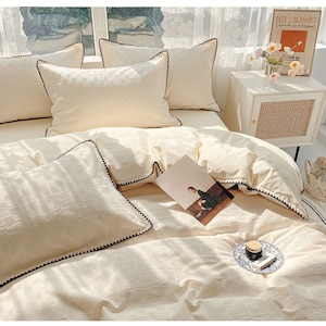 Luxury 100% Cotton Duvet: Cream White French Retro Vintage-inspired ...
