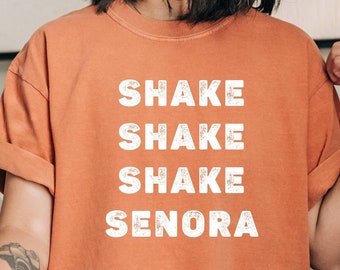 Shake Senora Shirt, Halloween Party Tee, Comfort Colors, Halloween T-Shirt, Spooky Halloween Tee, Halloween Joy Shirt, Halloween Girls Tee