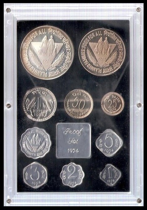 1974 年インド 50 ルピー銀貨プルーフと 10 ルピー プルーフ コイン 10