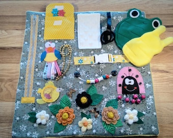 Gray floral Sensory Activity Quilt – Fidget Mat for Alzheimer's (16"x16") Dementia