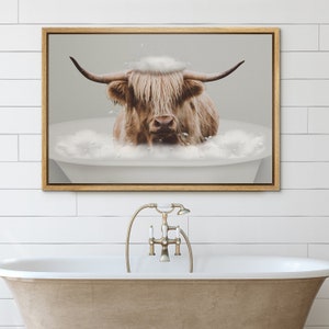 Framed Canvas Wall Art Highland Cow in Bathtub Funny Bathroom Art Print Animal Print Minimalist Modern Farmhouse Art Bathroom Wall Decor