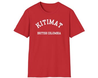 Kitimat, Columbia Británica (Camiseta unisex Softstyle) Letra blanca sencilla, recuerdo de la costa de Columbia Británica, regalo para una aventura en el norte