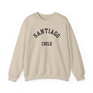 Santiago, Chile (Unisex Heavy Blend Crewneck Sweatshirt) einfache schwarze Schrift, Stilvolle chilenische Stadtbekleidung, Santiago Pride