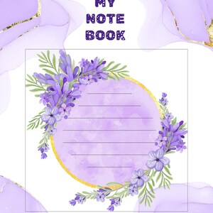 Puede incluir: Un cuaderno con un dise&ntilde;o de acuarela lavanda. La portada presenta el texto "MY NOTE BOOK" en morado oscuro. Un c&iacute;rculo dorado con flores y hojas de lavanda est&aacute; en el centro. El fondo tiene un efecto acuarela con acentos dorados.