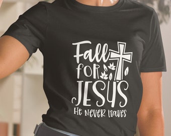 Camiseta de manga corta Enamórate de Jesús - Él nunca te abandona
