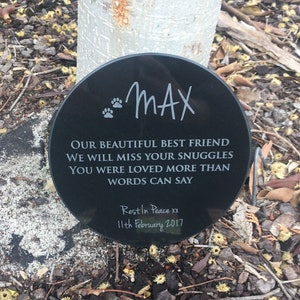 Granite Round Memorial Plaque