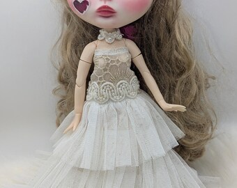 Blythe Wedding Dress, Fancy Dinner Party, Tulle Tiered