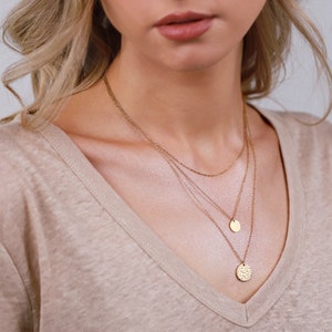 Delicado collar de tres capas - Regalo personalizado - Conjunto de collar - Oro y plata