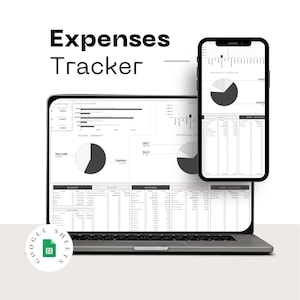 Puede incluir: Un ordenador port&aacute;til y un smartphone que muestran un rastreador de gastos. La pantalla del port&aacute;til muestra una descripci&oacute;n general financiera detallada con gr&aacute;ficos circulares y tablas de datos. El smartphone muestra informaci&oacute;n similar. El texto "Expenses Tracker" es visible.