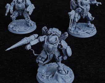 Xaiax Combatsuit Miniature with Magnetic Weapons