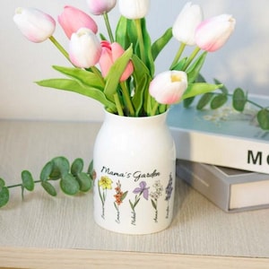 Personalized Grandma's Garden Vase, Custom Birth Month Flower Vase, Custom Grandkids Name, Mothers Day Gifts For Mama, Nana, Mimi image 3