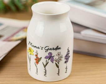 Personalized Grandma's Garden Vase, Birthflower Ceramic Small Vase/Jug, Mother's Day Gift, Mum Birthday Gift, Nanny Gift, Grandparent Gift