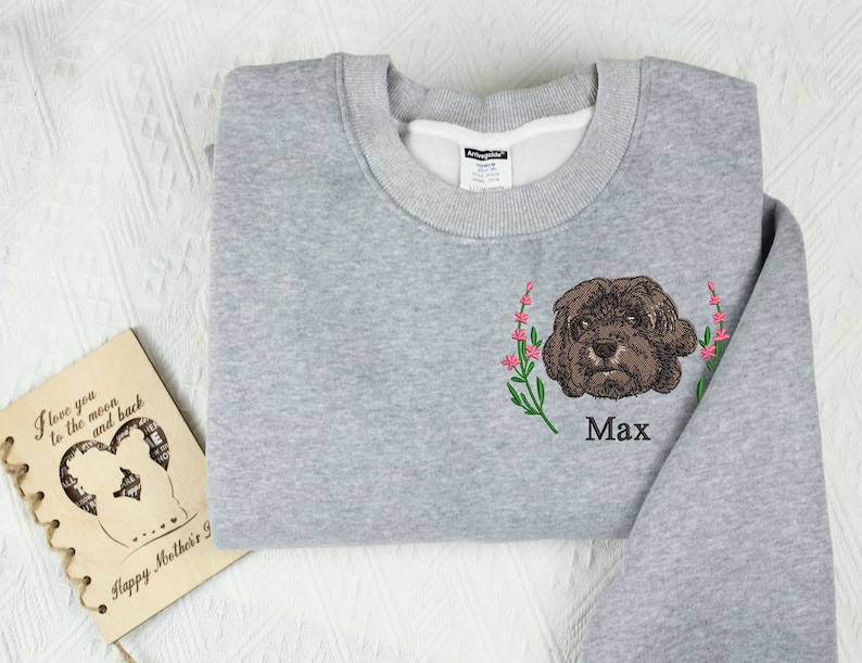Custom Dog Face Embroidered Sweatshirt, Dog Photo Embroidered Hoodie, Dog Lovers Sweatshirt, Gift for Pet Lovers, Pet Embroidery Sweater image 7