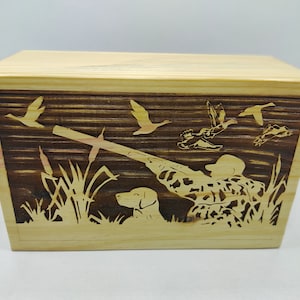 Antique Hunter/Army Man Cremation Urn – Printed Engraving Design – Large Pine Wood Ashes Storage Box
