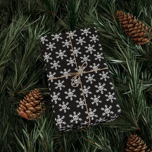 Snowflake Skulls Gothic Christmas Wrapping Paper Roll - Unique Holiday Gift Wrap for Spooky Lovers