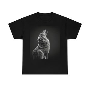 Wolf T Shirt, Men&#39;s T-shirt, Unisex T-shirt, Howling Wolf, Animal Print T, Crew Neck, Black T-shirt, Howling Wof Shirt