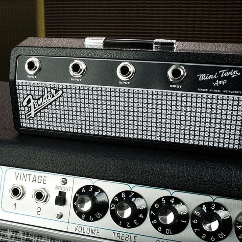 Fender Jack Rack Mini Twin Blues Guitar Keychain Holder Key Storage