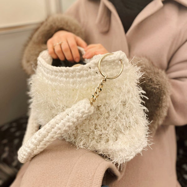 White Crochet Bag - Large CROHINI JOE Bag - Handmade - Gehäkelte Tasche