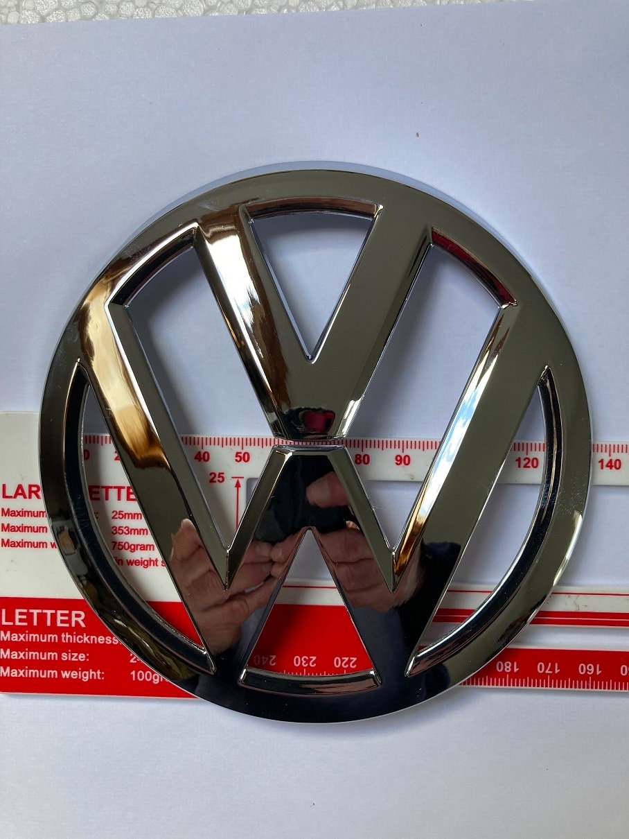 Volkswagen New Golf Ꭲouran クロームフィンガープレート VW Golf MK7 13 - 17 - 5G0853601 2ZZ Front Grille Badge VW Golf