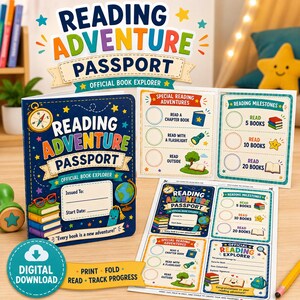 Puede incluir: Un folleto Reading Adventure Passport con cubierta azul oscuro que muestra una brújula, un globo terráqueo y libros. Las páginas interiores incluyen listas de verificación para aventuras y metas de lectura. Una hoja muestra el diseño.