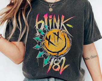 Comfort Colors® Blink 182 T-shirt, Smile Face T-shirt, Retro Smile Face Shirt, Cute Smile Shirt, Blink 182 Rock Shirt, Trendy T-shirt