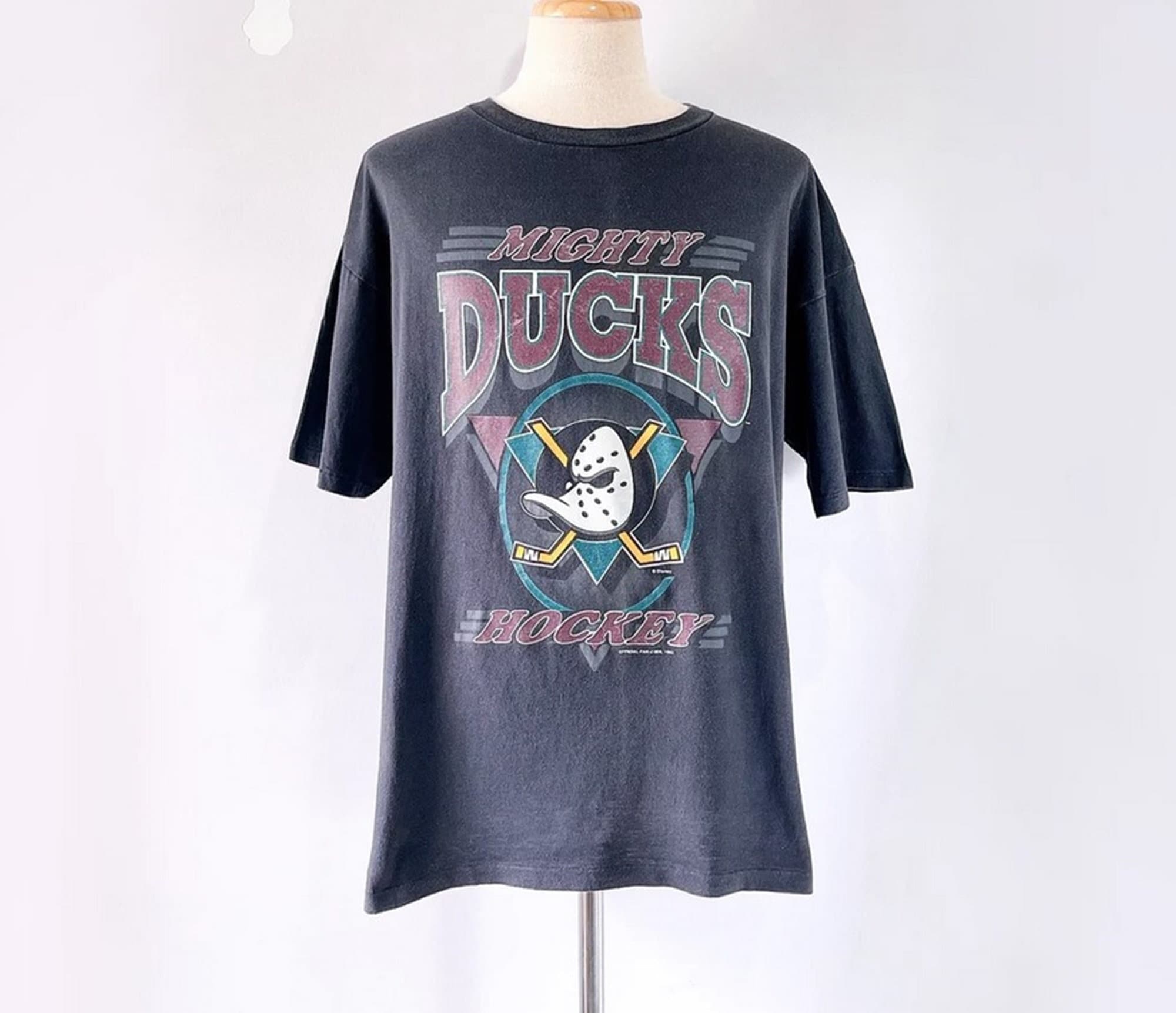 1994 Anaheim Mighty Ducks T-shirt Vintage 1990s Gildan Trench