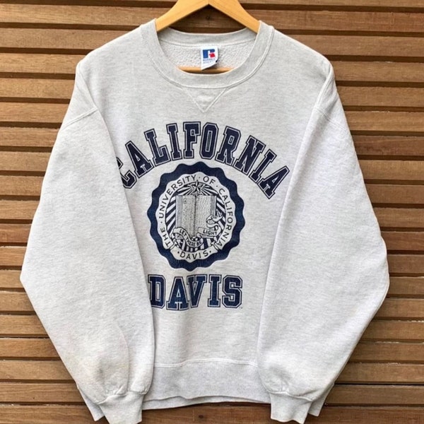 Vintage University Of California Davis Sweatshirt, University Of California Davis Shirt, California Davis Sweater, California Davis Crewneck