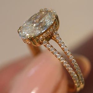 3 Oval Engagement Ring, IGI Certified Lab Grown VVS Diamond, Promise Ring for Women, bridal Anniversary Gifts, Antique Diamond Ring