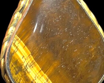 Pear Shape Tiger Eye Pendent ,Loose Gemstone \Fashion pendent\ Brace Covered 22 grams.