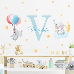 Personalisiertes Wandtattoo Cartoon Sticker Niedliche Elefanten Ballon Sterne mit Wunschnamen Set für Babyzimmer Kinderzimmer selbstklebend