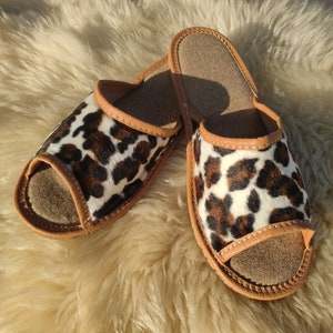 Women&#39;s Slippers | Comfy Indoor Outdoor Shoes |Natural Felt | High-quality Handmade Home Shoes| Craft Boots| Gift for her| Slip on Mules