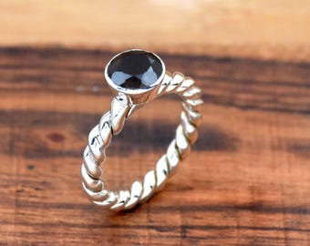 Black Onyx Sterling Silver Ring: Twisted Rope Band