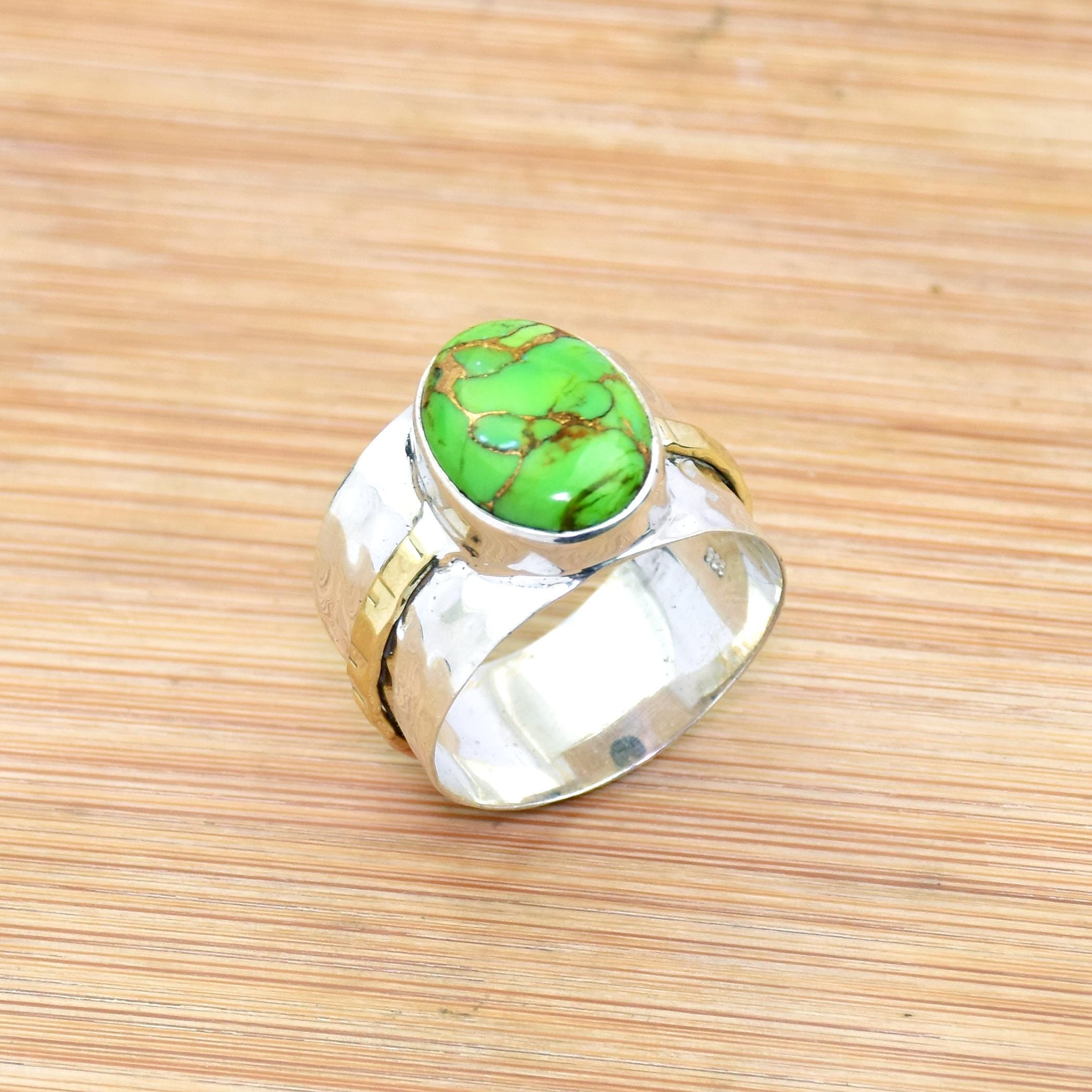 Bague art deco au style ancien en argent et agate verte I Cocktails Paris 6e – Bijoux Cocktails