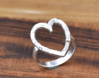 Hammered Sterling Silver Heart Ring - Chunky Open Heart Design - Etsy