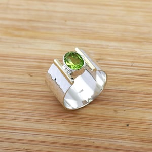 Natural Peridot Hammered Ring 925 Sterling Silver Ring Wide Band Ring Two Tone Ring, Engagement ring, Birthstone Ring Peridot Ring For Women