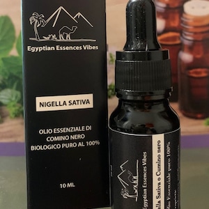 Essential oil of Nigella Sativa or 100% pure black cumin